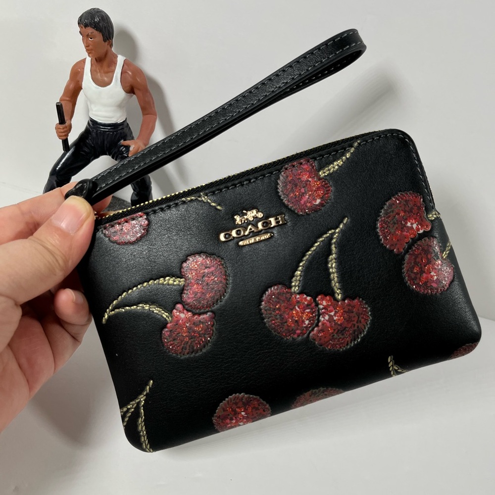 Coach Corner Zip Wristlet With Cherry Print NWT